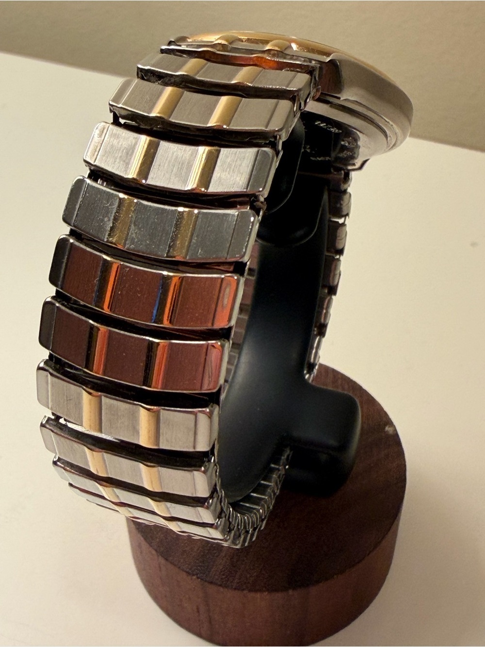 Vintage Elgin II Two-Tone Watch – 36mm | Day/Date | 100ft - Picture 5 of 6